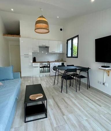 Maisonnette Chaleureuse A Proximite Du Centre Narbonne Exterior photo